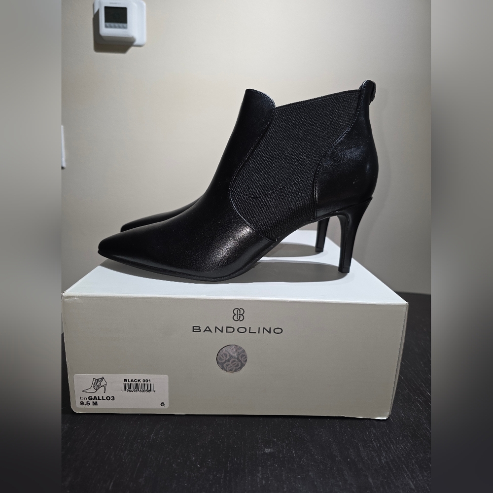 Bandolino Gallo 3 Ankle Bootie – Black – Size 9.5 – NEW in Box